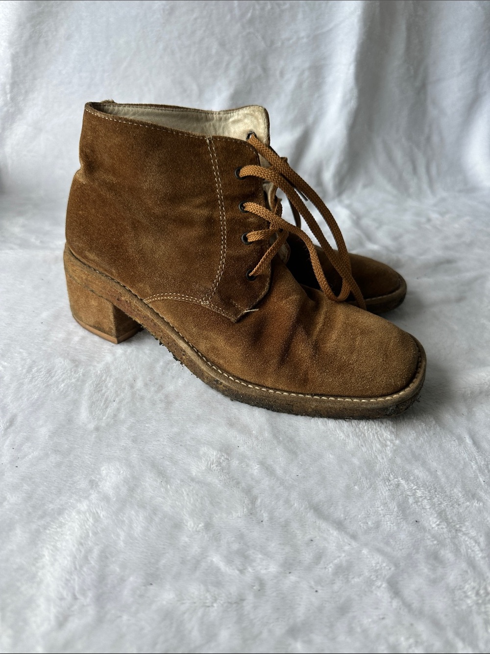 Women’s Suede Lace-Up Ankle Boots in Brown